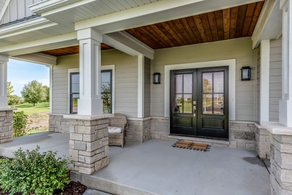 Cost of Porch Concrete Patching in Aurora